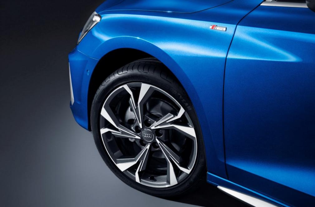 新生开场破冰环节,新生开场