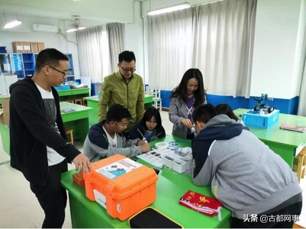 长安一中｜“人工智能”创新教育打造特色示范学校