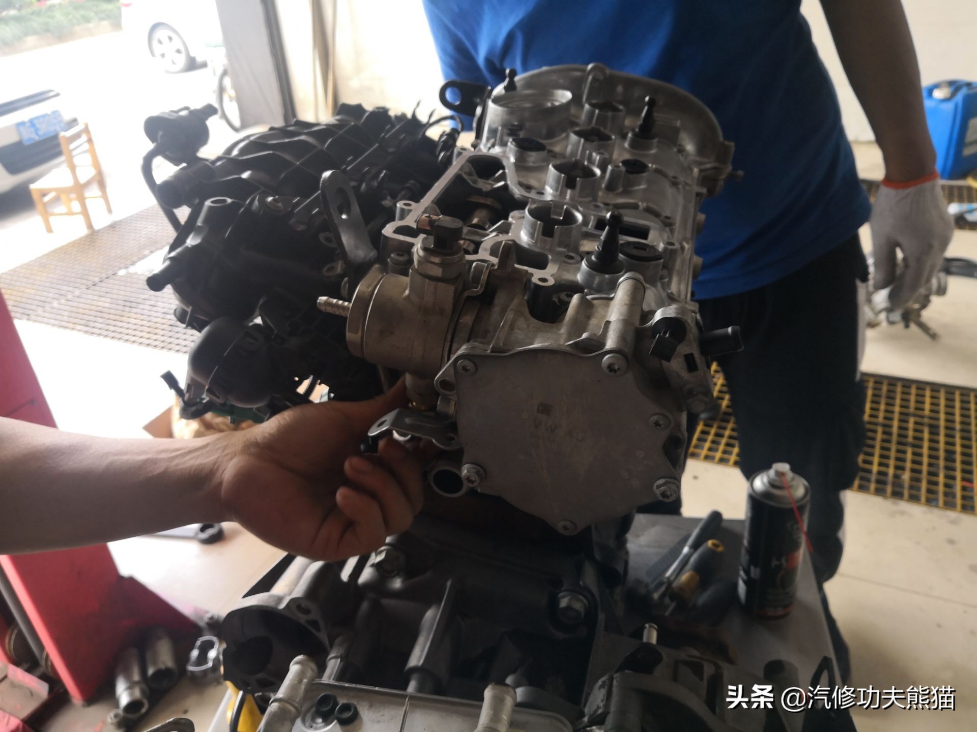 百年大众汽车品牌毁于烧机油？烧机油并非绝症，看看这台进口夏朗