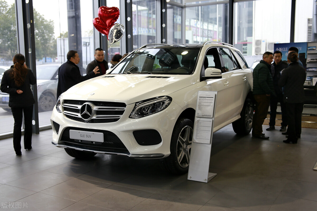 为什么4S店一听到我要全款买车，就说没现车，有什么猫腻？