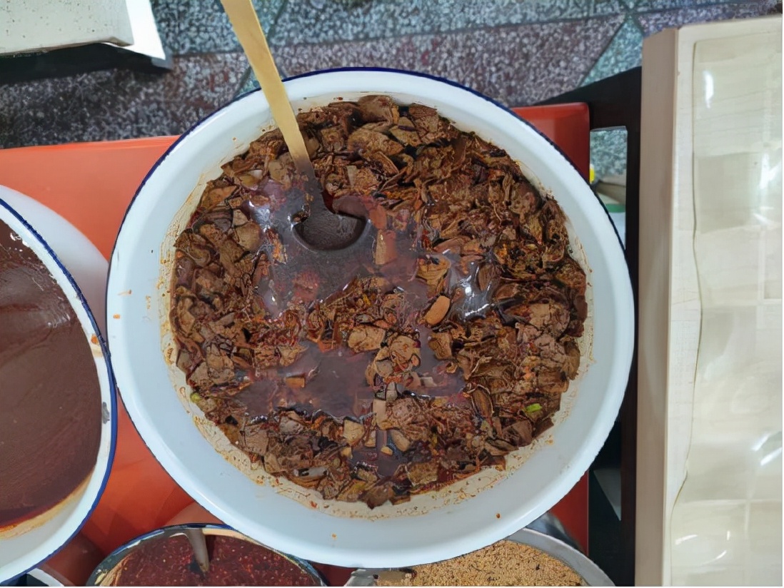 陕北碗托一个月赚多少钱,陕北卖碗托