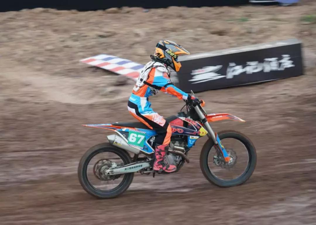 中国顶级越野摩托赛事,场面堪比kpl