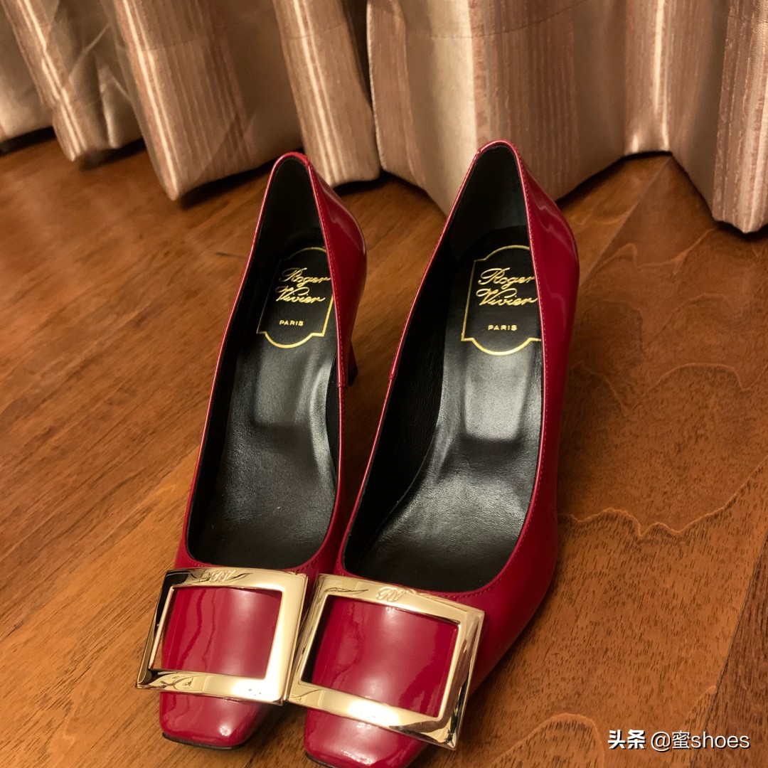 rv高跟鞋有哪些款式,rv单鞋高跟鞋