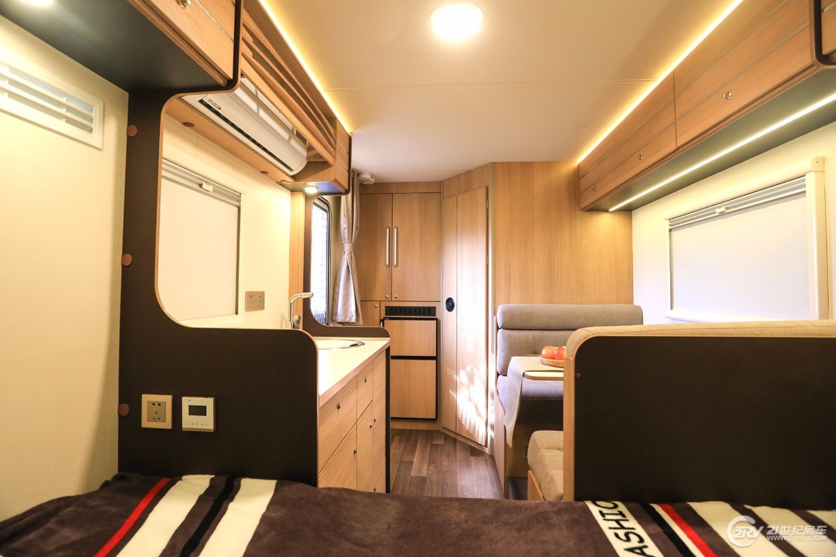 10万能买个什么样子的二手房车,10万左右能买房车吗