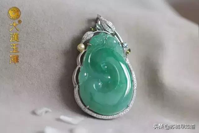 长期佩戴的玉石会不会变小,一直佩戴的翡翠什么样