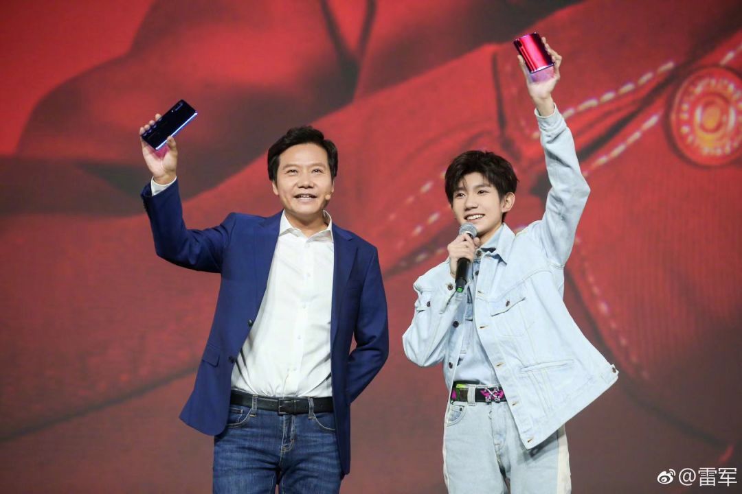 yeezy黑色上脚,王源球鞋