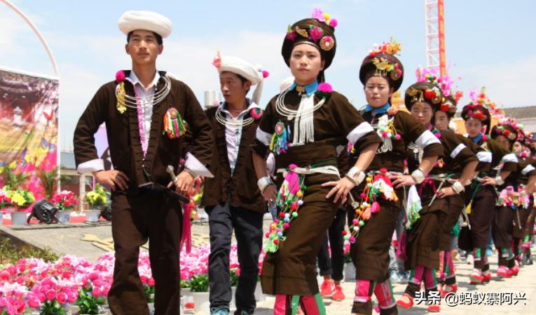 云南所特有的少数民族有几个,中国云南十五个特有少数民族