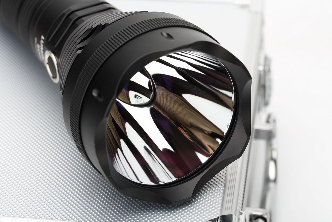 性能怪兽7500流明超级远射雷鸣兔SD90评测#科技快报#