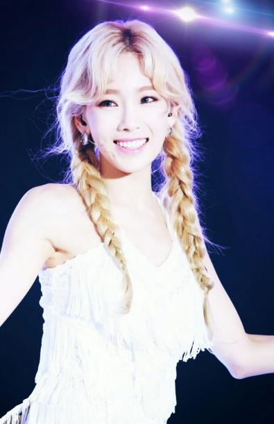 韩国sm家族演唱会fx,fx日本东京演唱会