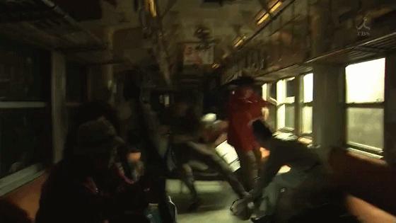 我爸和我灵魂互换后，这羞耻尴尬的生活...