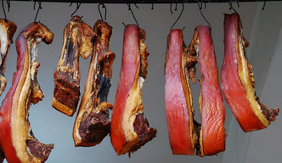 腌腊肉到底要不要洗了再晾晒,腌制咸腊肉晾晒前需要清洗吗