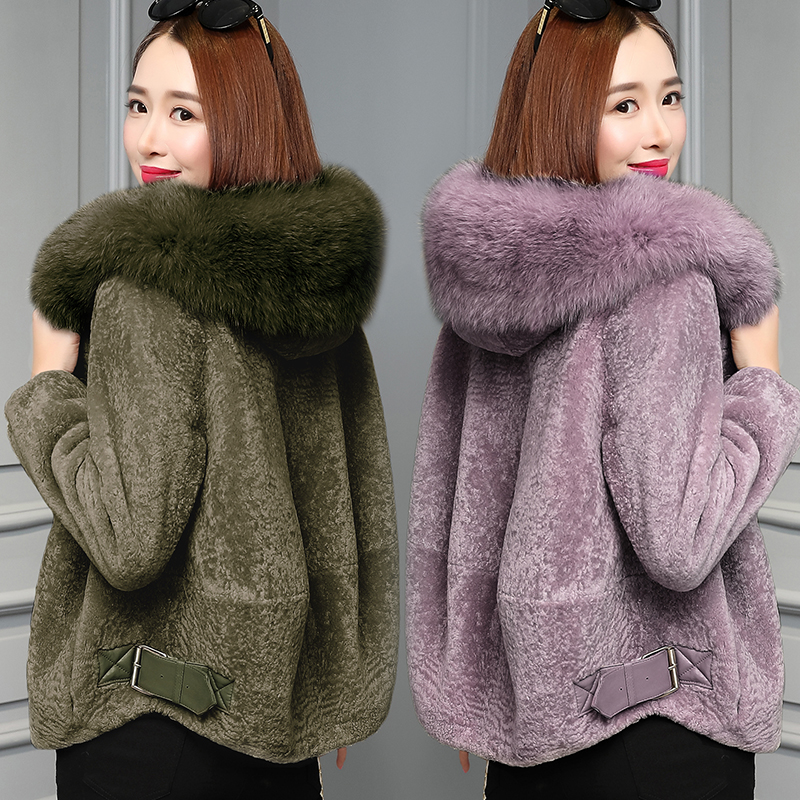 宽松大码中年女装遮肚显瘦洋气,保暖显瘦的大码女装穿搭