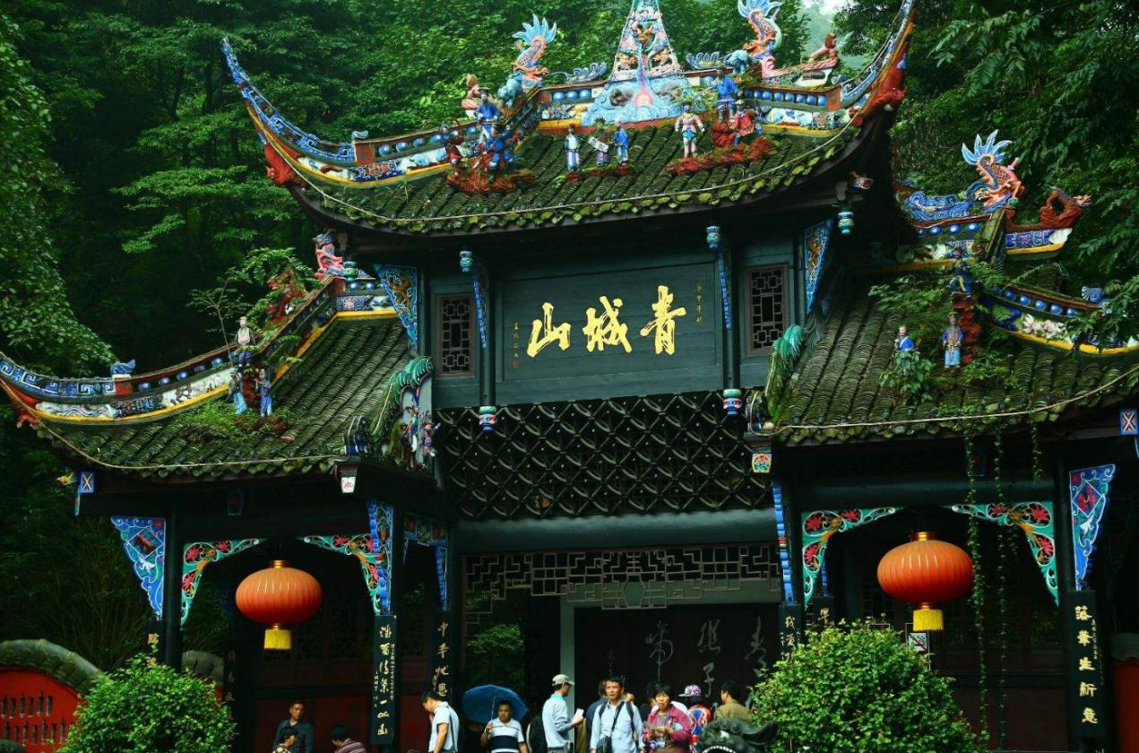成都旅游必去十大景点推荐峨眉山,成都旅游必去十大景点推荐武侯祠