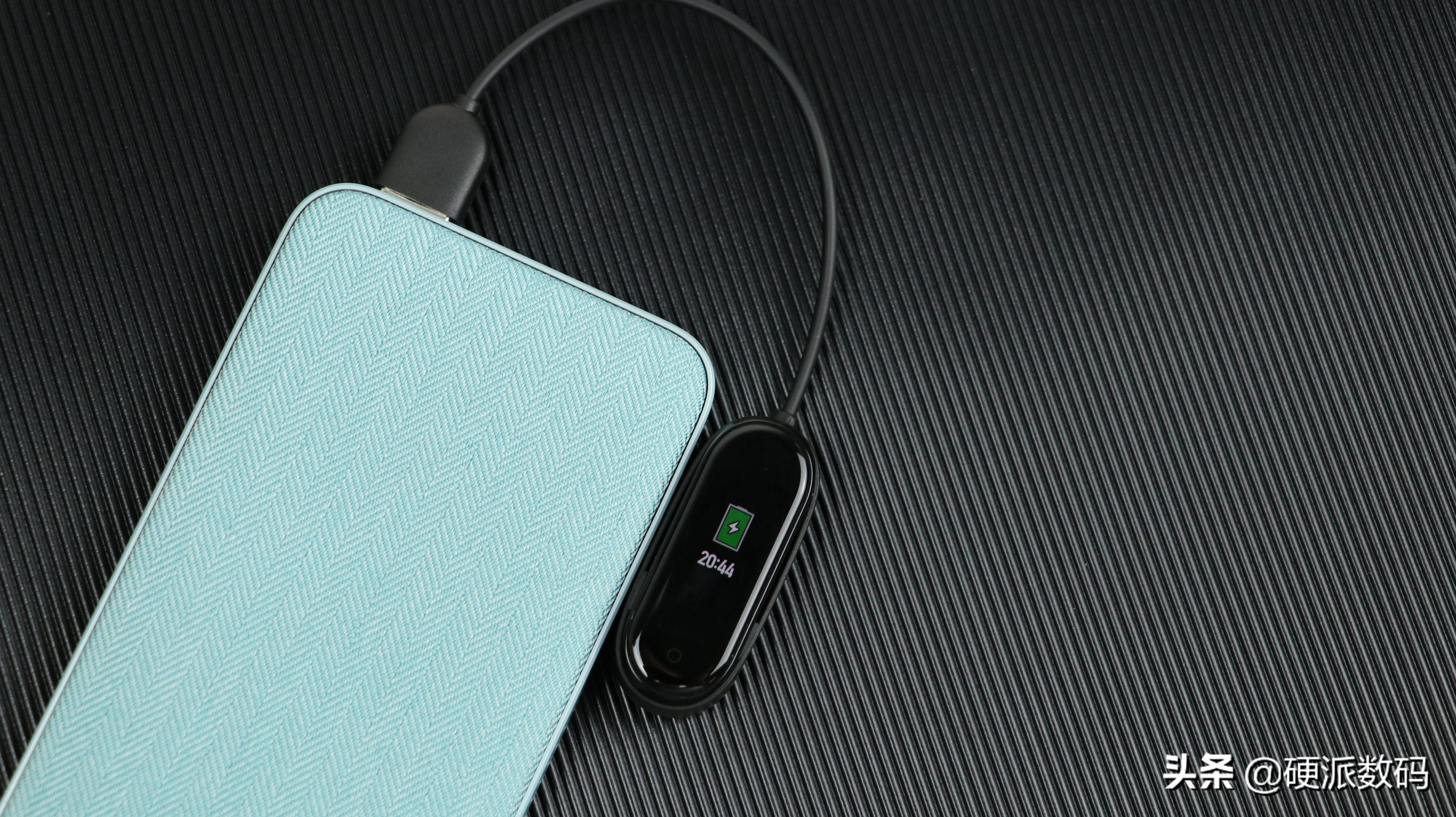 小米移动电源50w快充版评测,小米有品移动电源