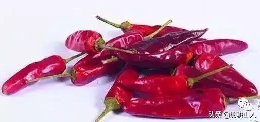干辣椒在烹饪中的作用,干辣椒如何加工好吃