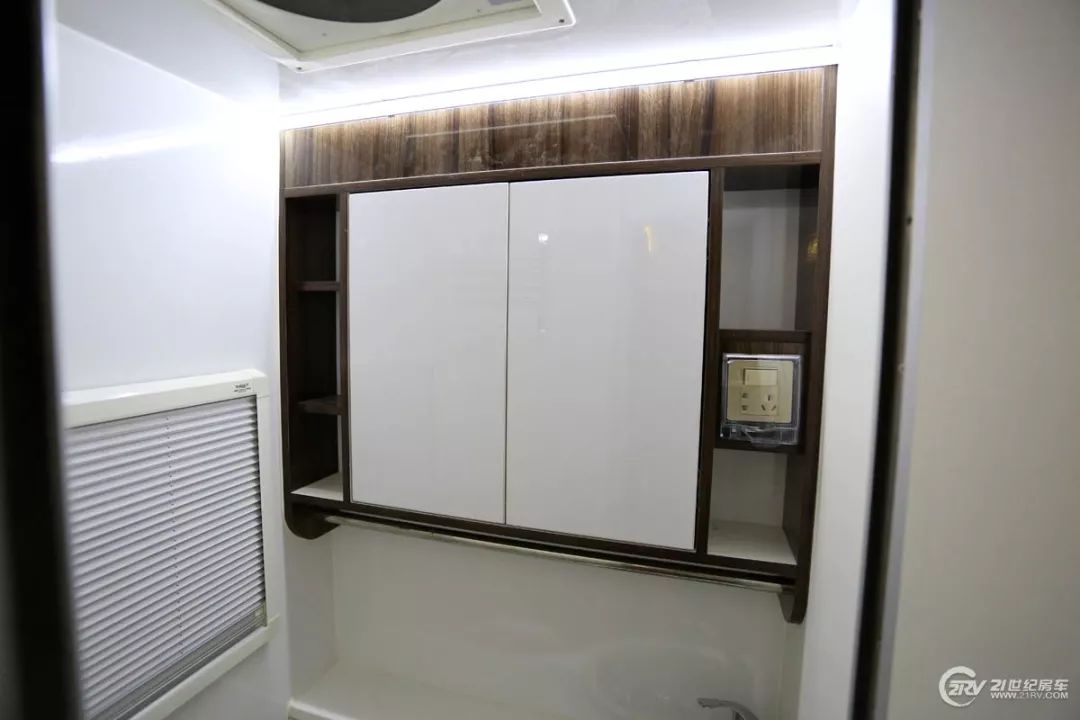 不超过50万的越野房车,不到40万的豪华大型房车