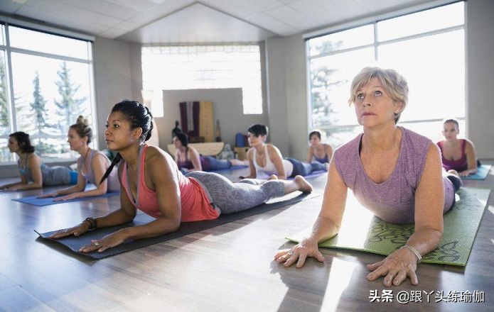 瑜伽腰椎病锻炼方法,腰椎病可以练习瑜伽吗