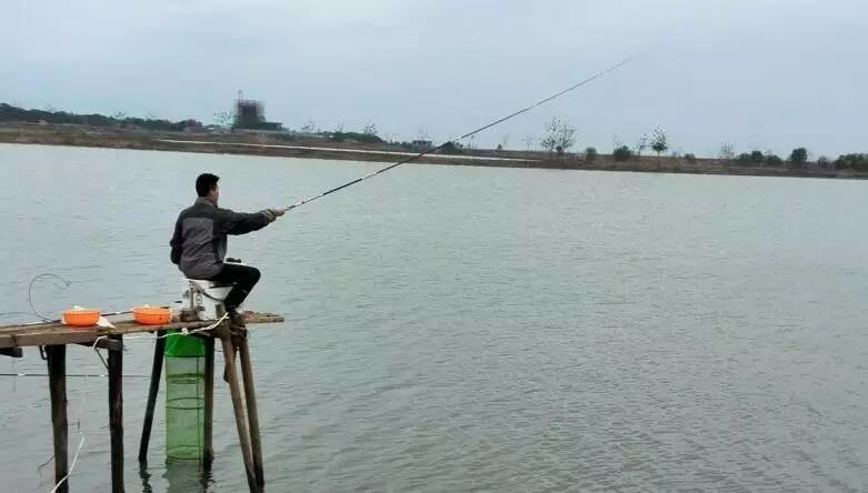 钓鱼最危险的钓点,冬钓野钓最毒钓点