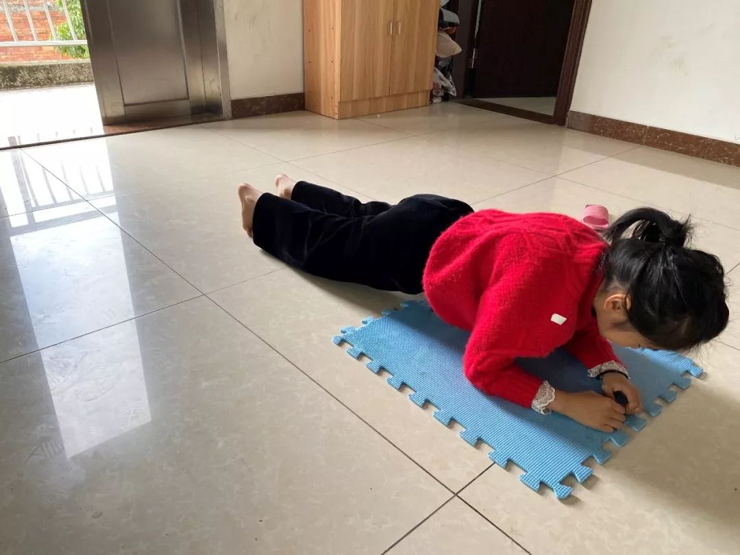 学起来！狮山镇联和吴汉小学老师视频教你宅家锻炼