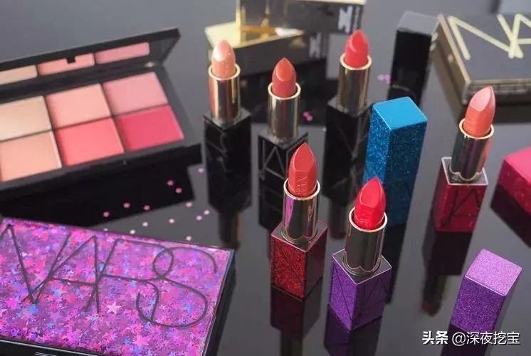 圣诞限定彩妆排行榜第一,盘点大牌彩妆圣诞限量版