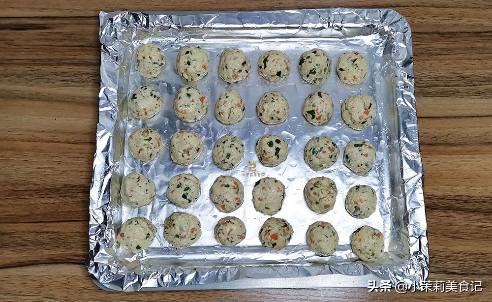 水煮豆腐丸子减脂,怎样用豆腐做减脂早餐