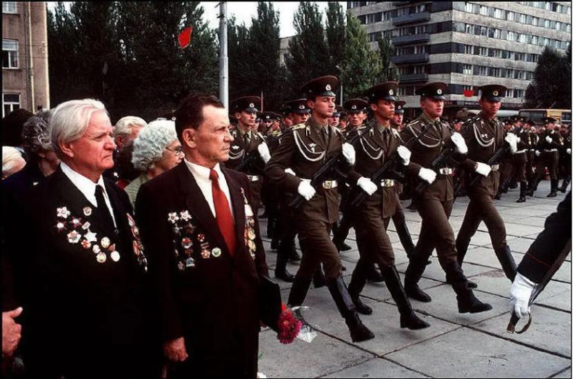 乌克兰标志球服,乌克兰球衣为什么印对手国旗