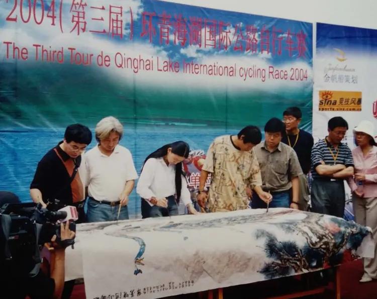 掌上乾坤指间生花世界级艺术家-贾同辉的“指墨”风釆