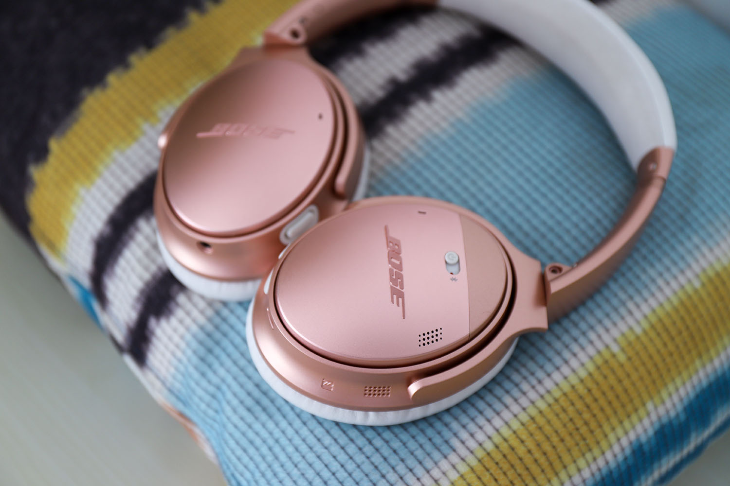 boseqc35降噪耳机如何使用,降噪耳机boseqc352代