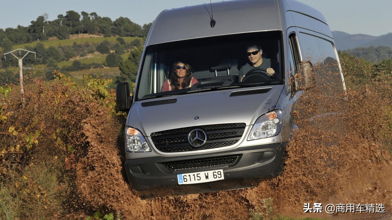 奔驰凌特商用车,第一代奔驰凌特商务车