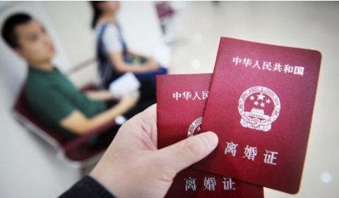 人到了30岁更要努力挣钱,人到30岁才知道赚钱不容易