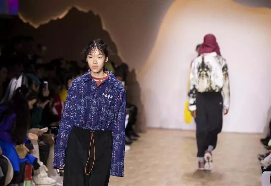 李宁2020纽约时装,李宁2019纽约时装周鞋