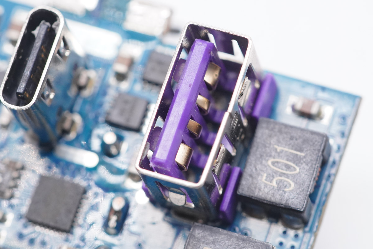 绿联氮化镓100w商务版,绿联氮化镓100W快充