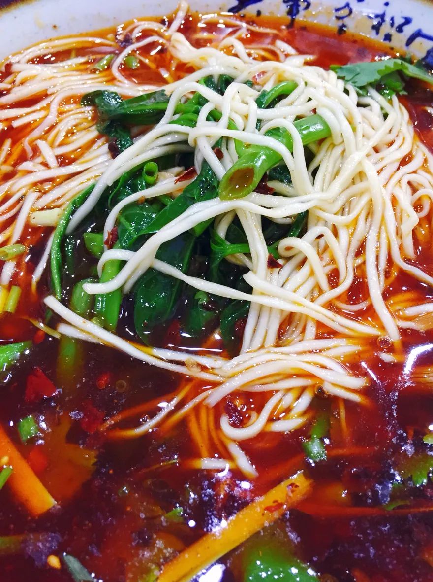 美丽隆昌我的家伴奏,美丽隆昌我的家