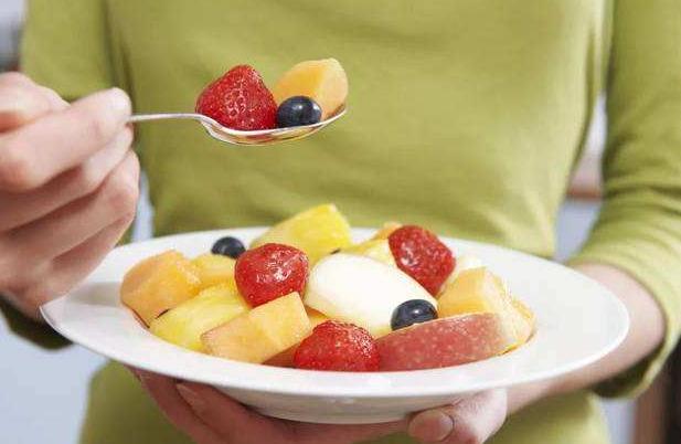 姘存灉鏋滄牳涓嶈鎵旂泦鏍界璧锋潵,涓夌姘存灉绫戒笉鑳芥斁鐩嗛噷