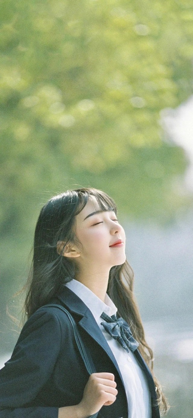 女友对过去的事难以释怀,女友对前女友的事耿耿于怀怎么办