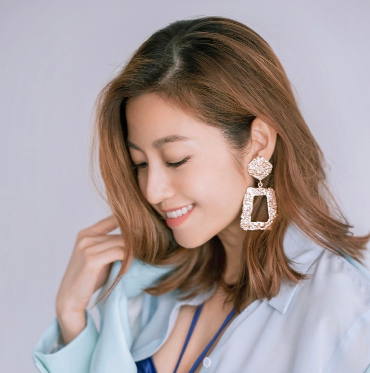 陈自瑶tvb55周年服装,2021tvb颁奖典礼陈自瑶大头照