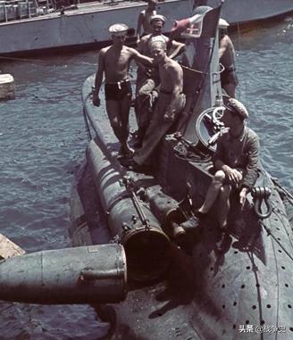 蛙人潜入海底军舰,最新潜艇真实事件
