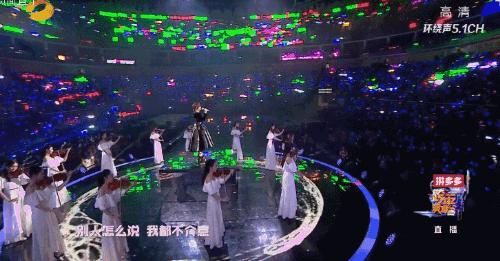 江苏卫视跨年是全开麦吗,江苏卫视跨年晚会live