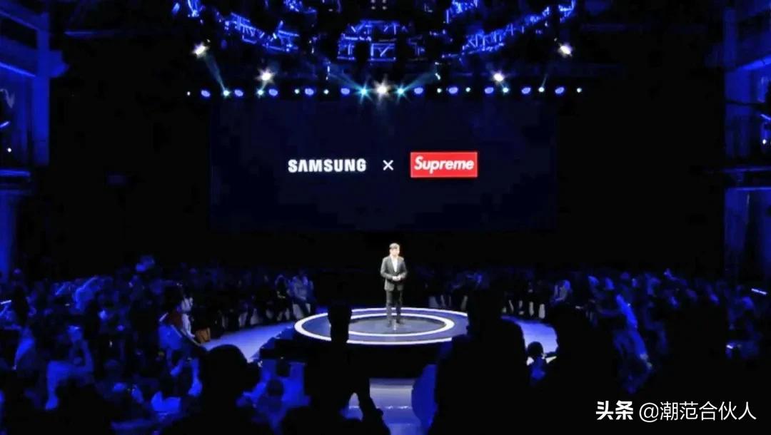 supreme冒牌品牌,假的supreme一眼能看出来吗