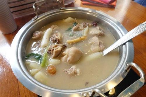 土鸡用什么一起炖比较好,土鸡与什么一起炖最好吃