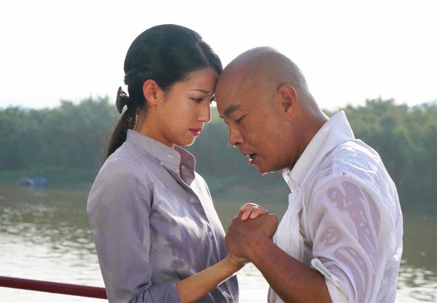 女明星自曝暴食症,女明星患上暴食症