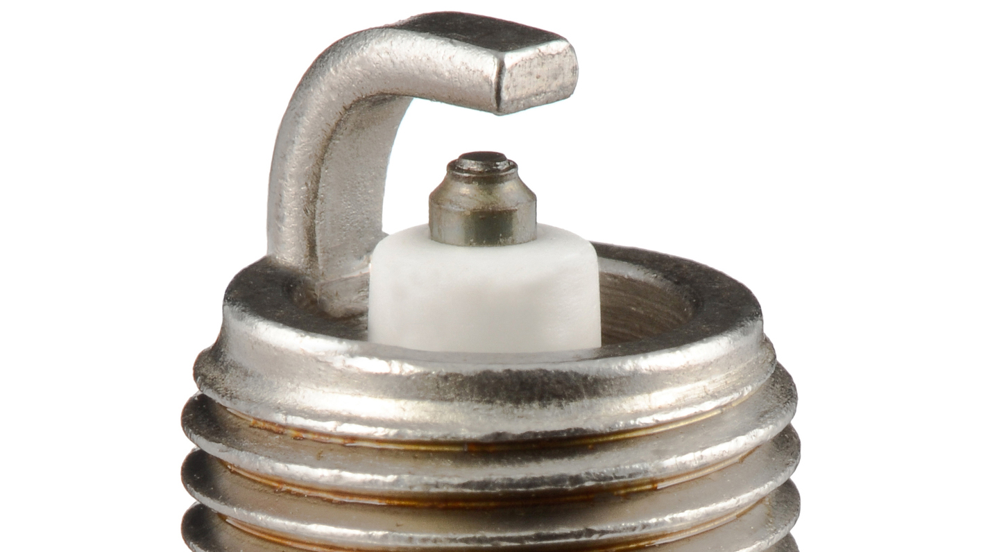 双铱金火花塞能提升动力吗,买更贵的火花塞能提升动力吗