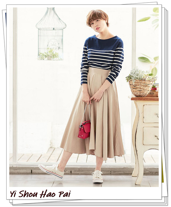 横条纹上衣搭配什么好看,横条纹的上衣搭配