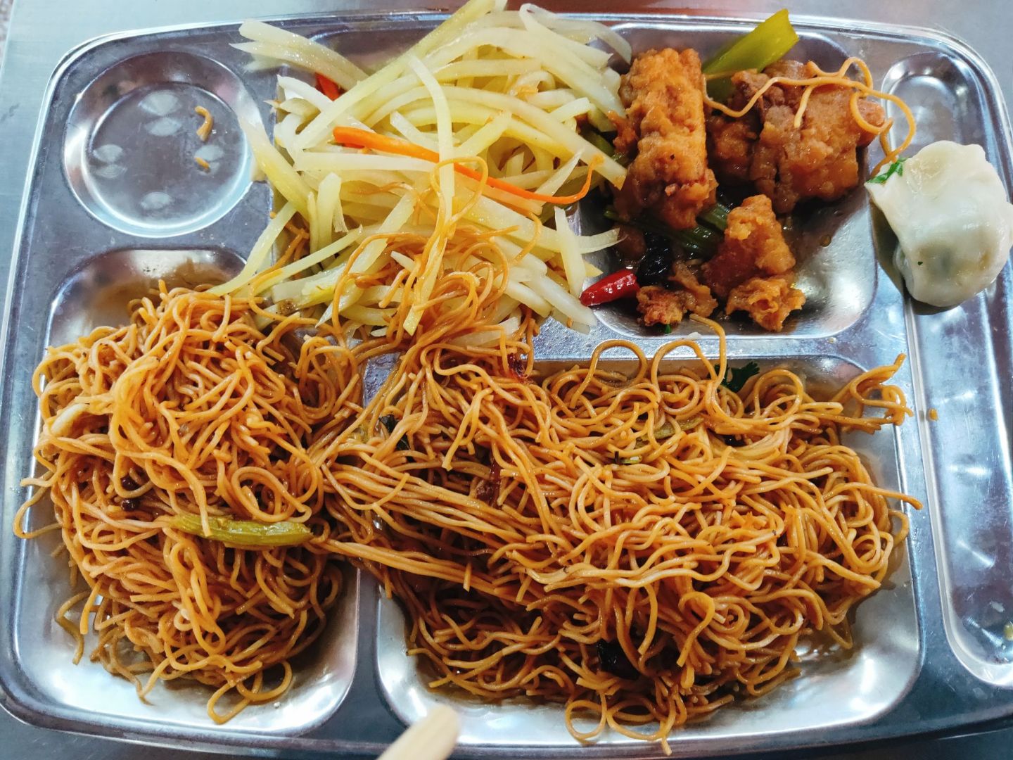 学校食堂好吃是什么体验?河南周口师范学院