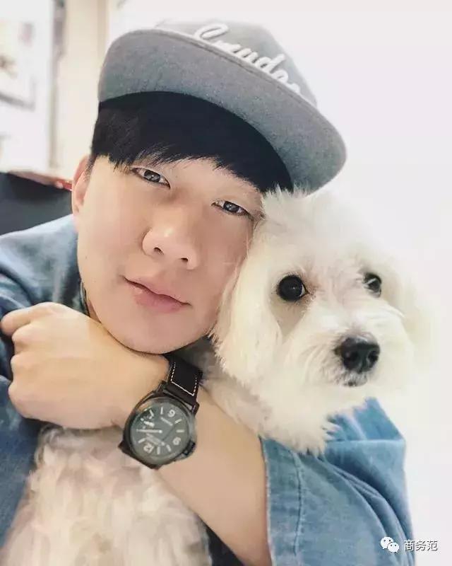 送林俊杰数字专辑,林俊杰送孙燕姿的相机多少钱