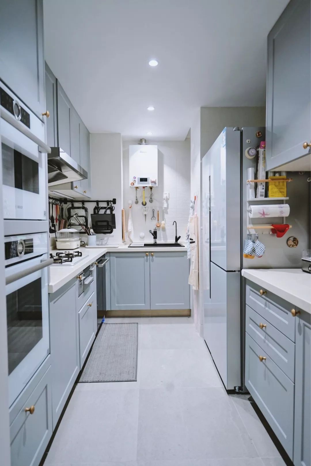 橱柜配色显高级的颜色,新中式厨房橱柜用啥颜色好看大气