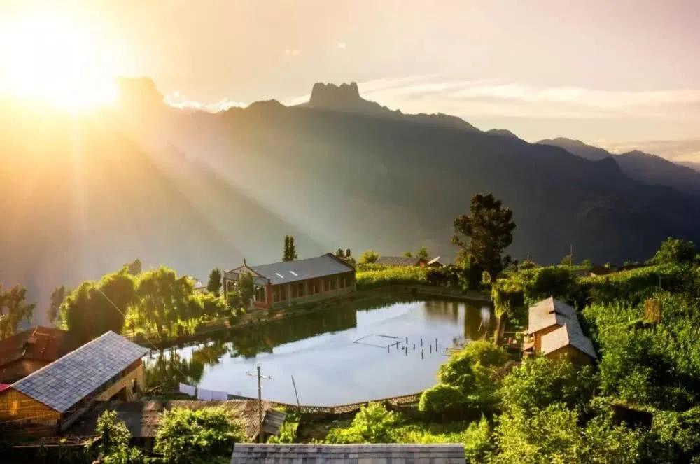 云南旅游特色小镇有哪些,比较有特色的云南小镇