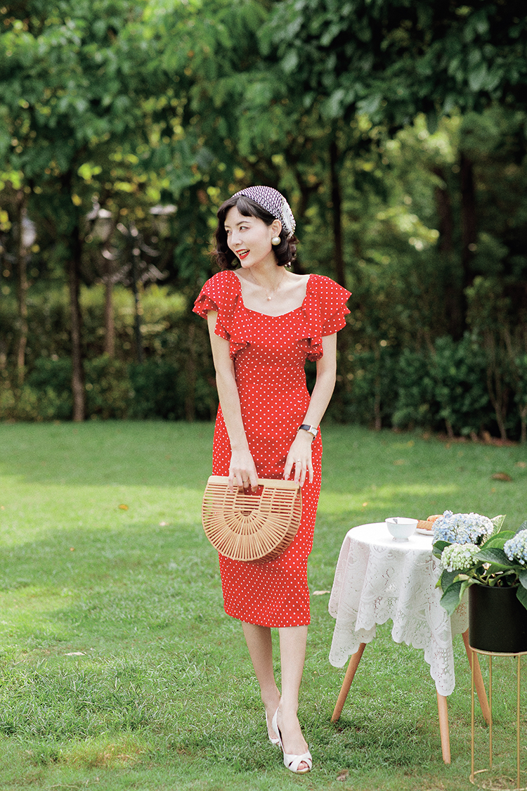 高级修身感连衣裙,高端精致连衣裙修身显气质白色