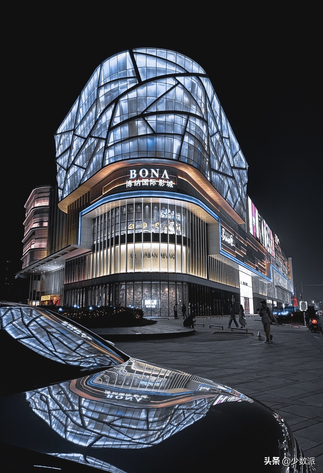 iPad是「无用的玩具」？用了一年，它为我打开了另一个世界