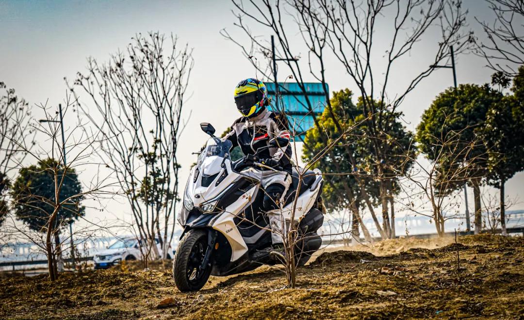 閿欎綅鍙嶅嚮,閿欎綅杩樺嚮